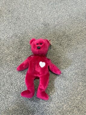 NWT RARE* Ty Beanie Babies Valentina Bear Pink w/ White Heart Patch 1998